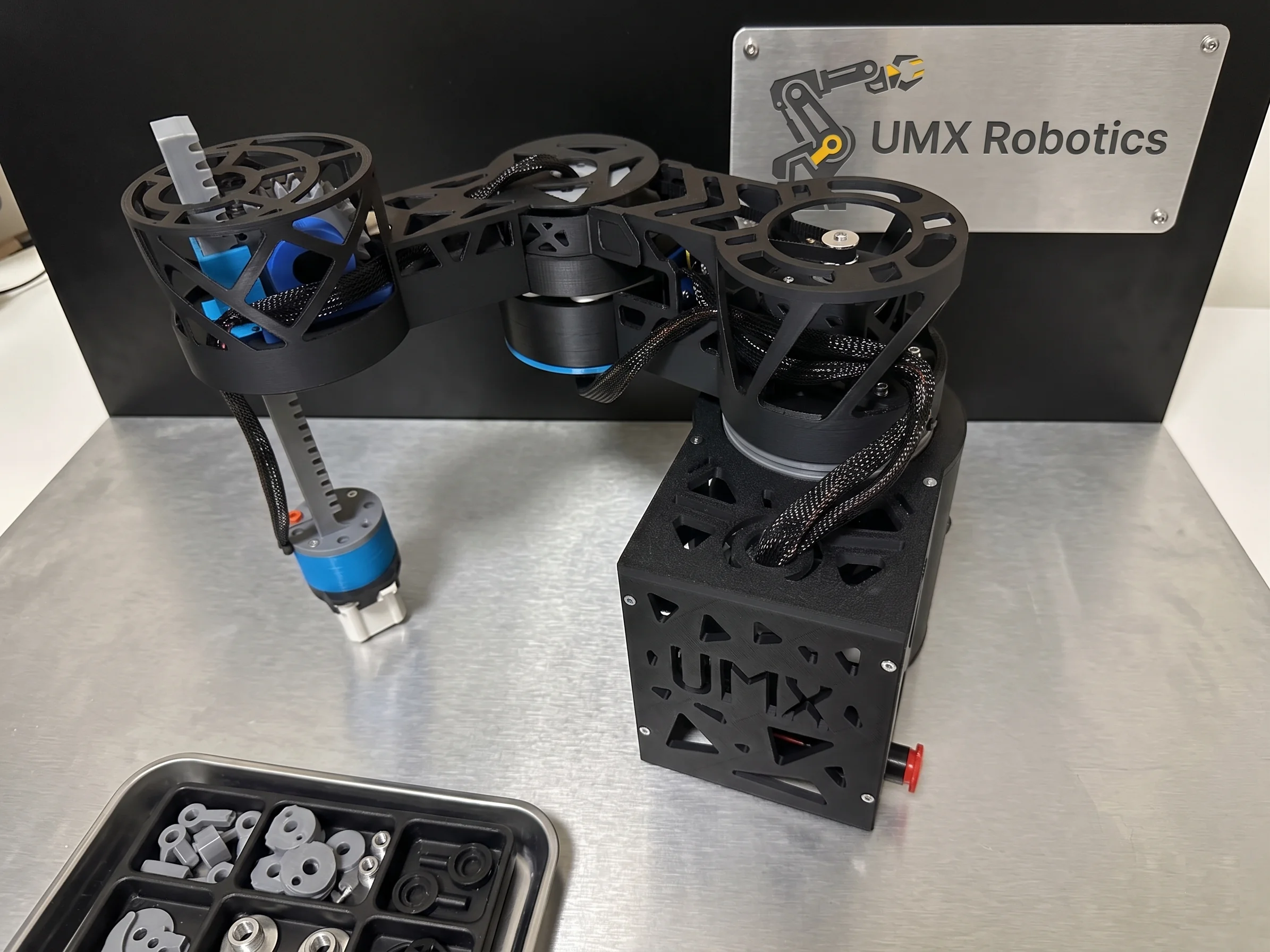 UMX Robotics training robot — side view